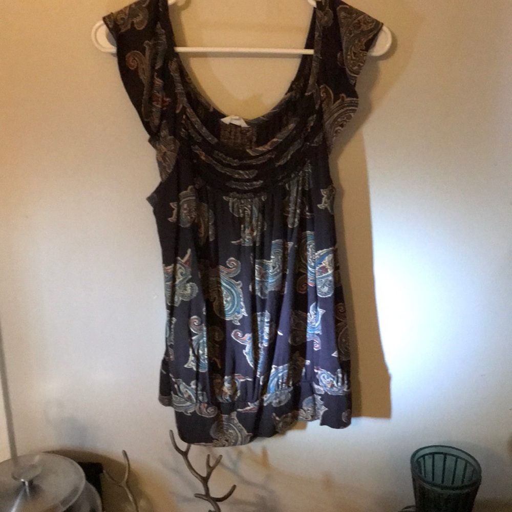 Women’s Top - Medium